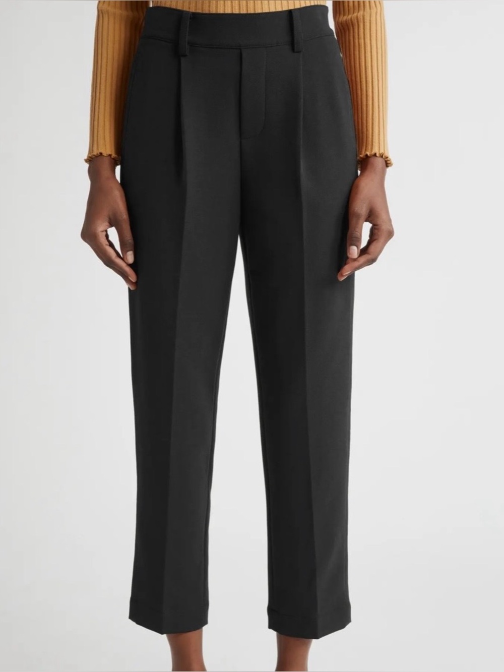 Vince Black Pleated Pull-On Tapered Dress Pants - Elastic Waist Size Small
